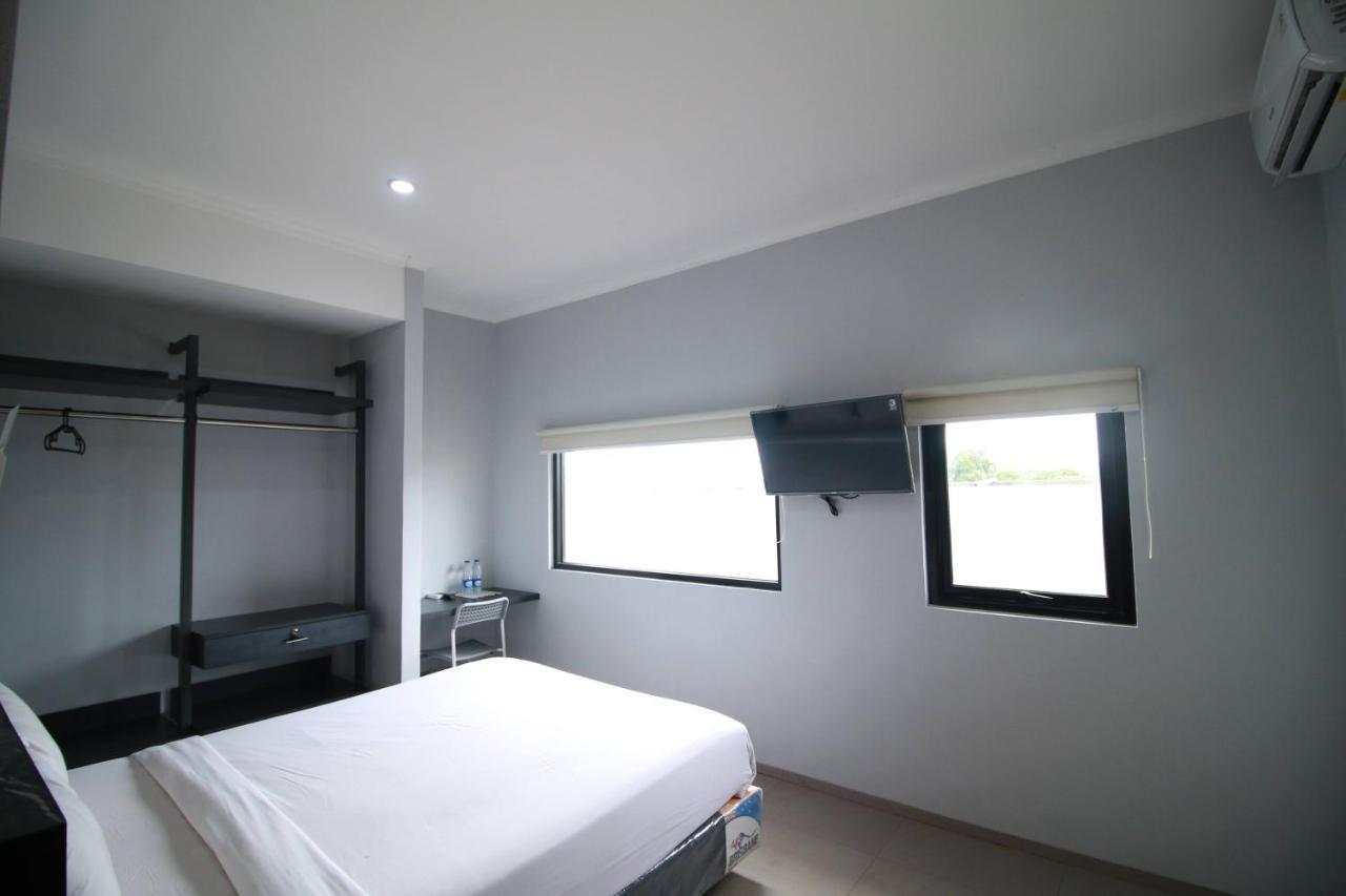Bale Resident Hostel Jakarta Exterior photo